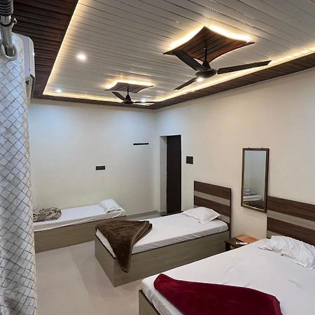 Gauri Kedareshwar Guest House Варанаси Экстерьер фото