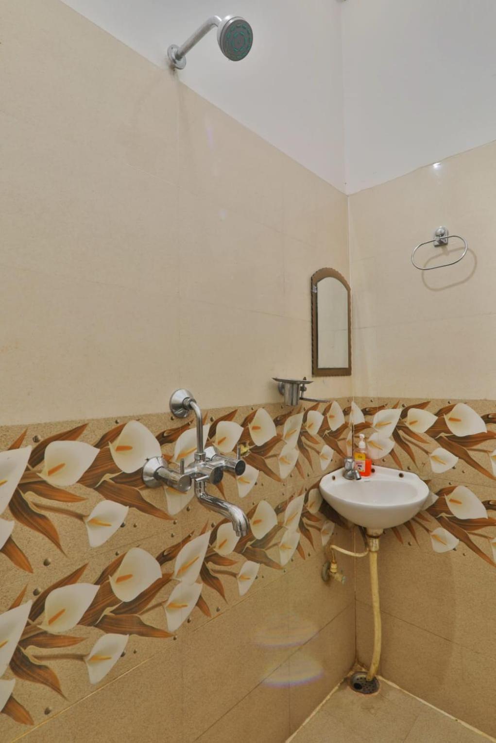 Gauri Kedareshwar Guest House Варанаси Экстерьер фото